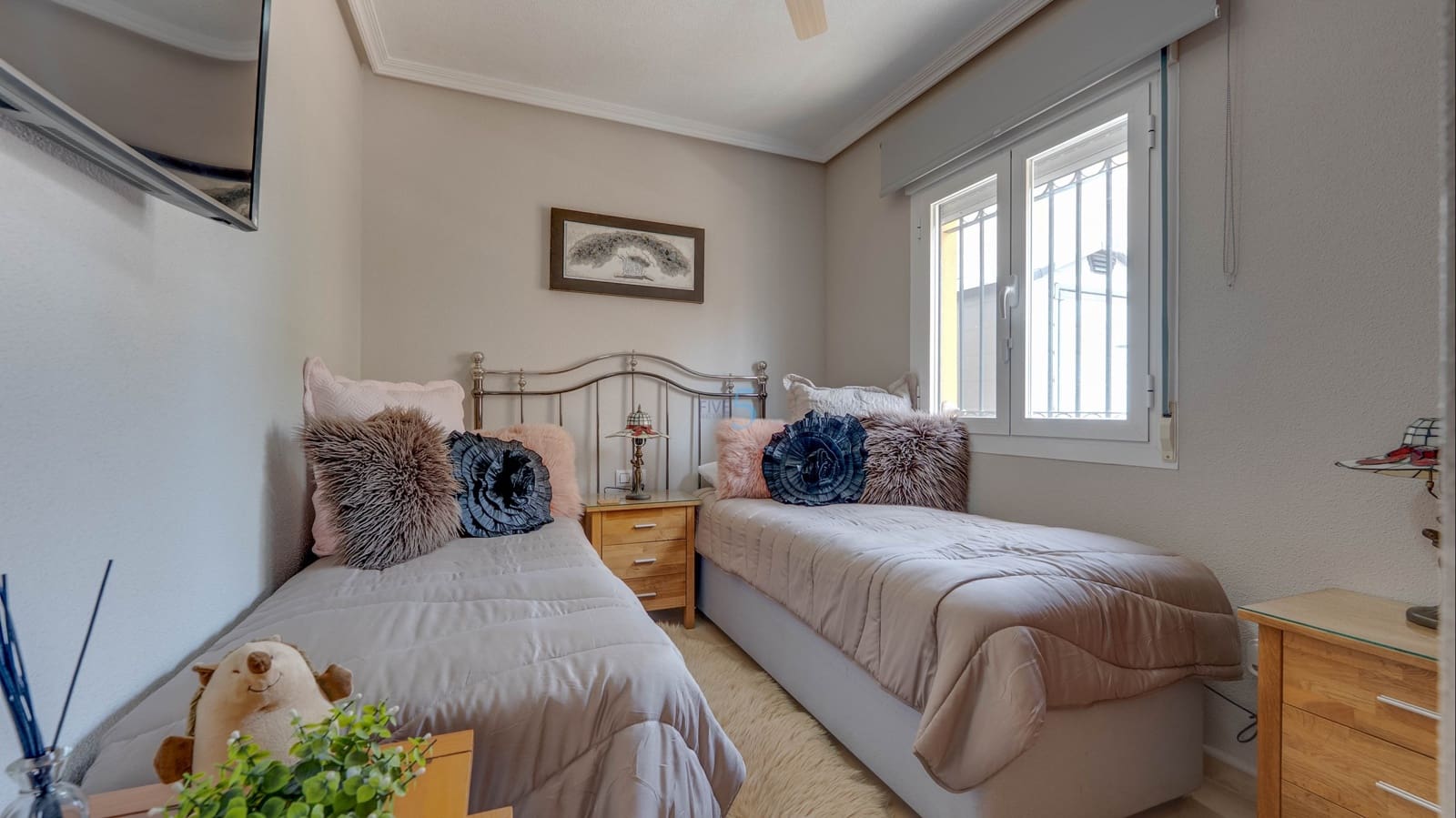 3 soveværelse Byhus til salg i Orihuela Costa med swimmingpool garage - € 260.000 (Ref: 9816784)