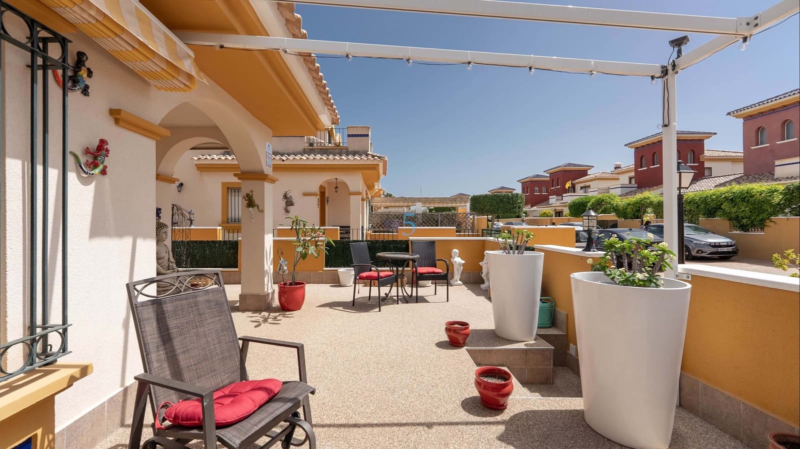 3 soveværelse Byhus til salg i Orihuela Costa med swimmingpool garage - € 260.000 (Ref: 9816784)