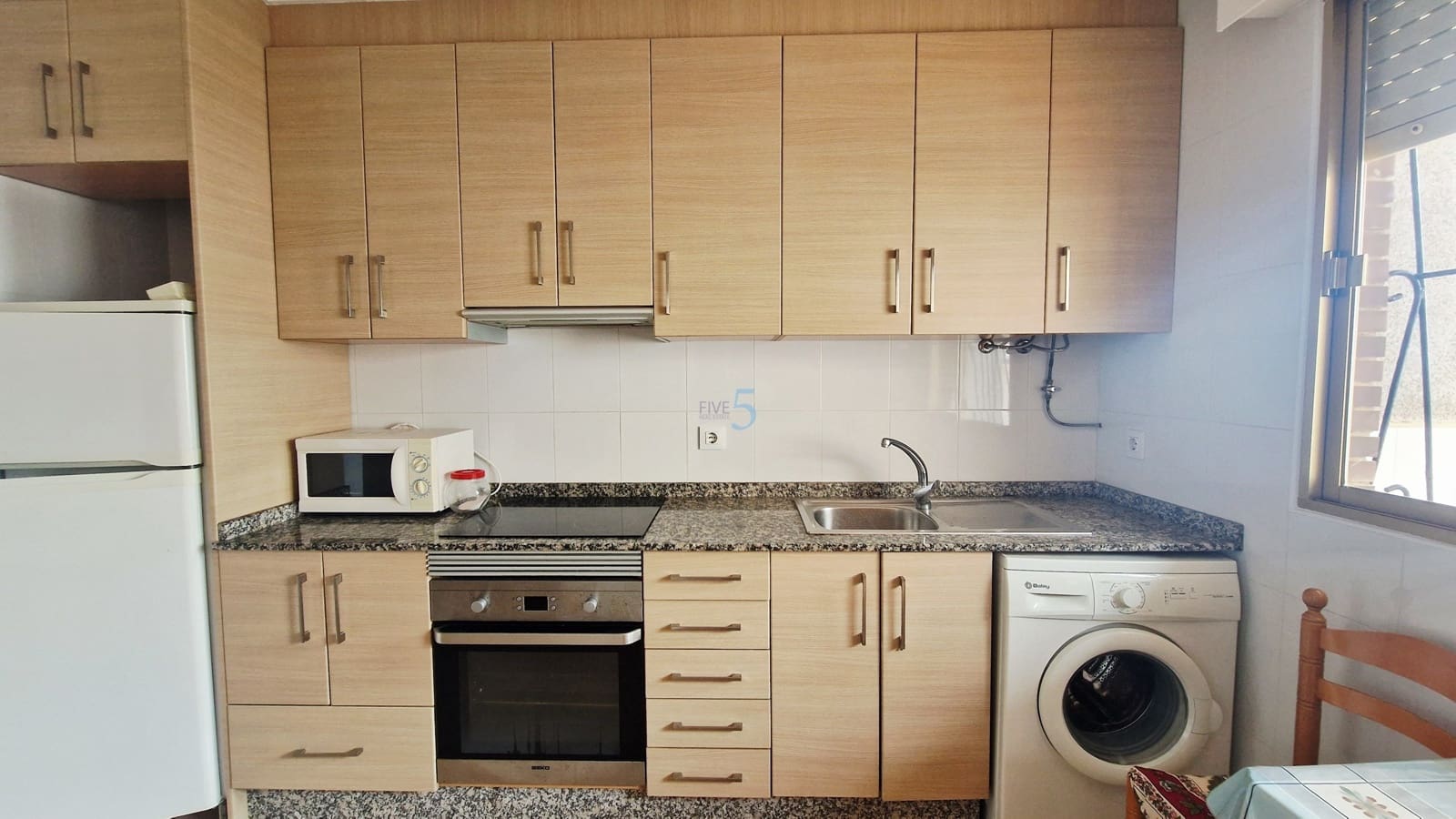Pareado de 5 habitaciones en Torre de la Horadada en venta con garaje - 360.000 € (Ref: 9819740)