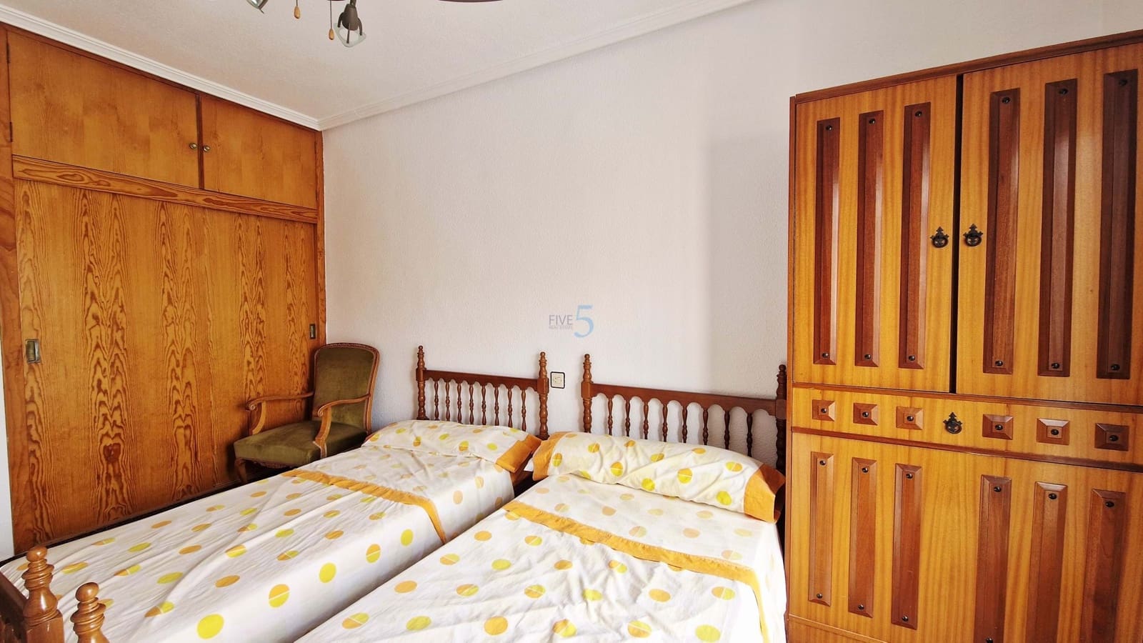 Pareado de 5 habitaciones en Torre de la Horadada en venta con garaje - 360.000 € (Ref: 9819740)