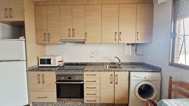 Pareado de 5 habitaciones en Torre de la Horadada, Pilar de la Horadada en venta con garaje - 360.000 € (Ref: 9819740)