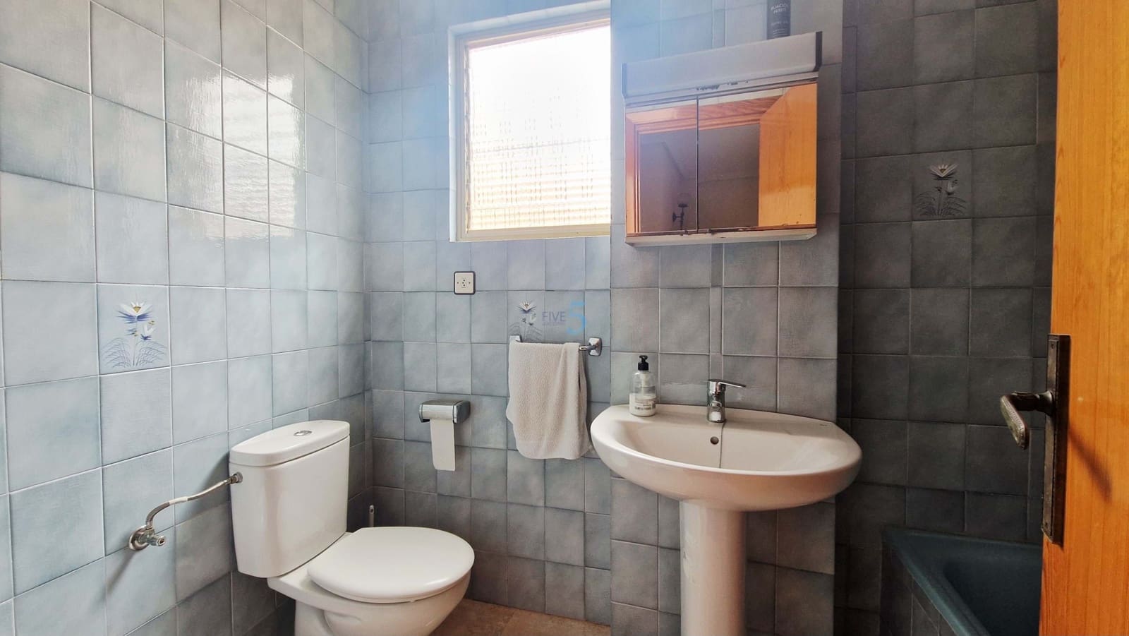 Pareado de 5 habitaciones en Torre de la Horadada en venta con garaje - 360.000 € (Ref: 9819740)