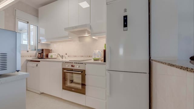 5 sovrum Villa till salu i Villamartin, Orihuela med pool - 269 000 € (Ref: 9819741)