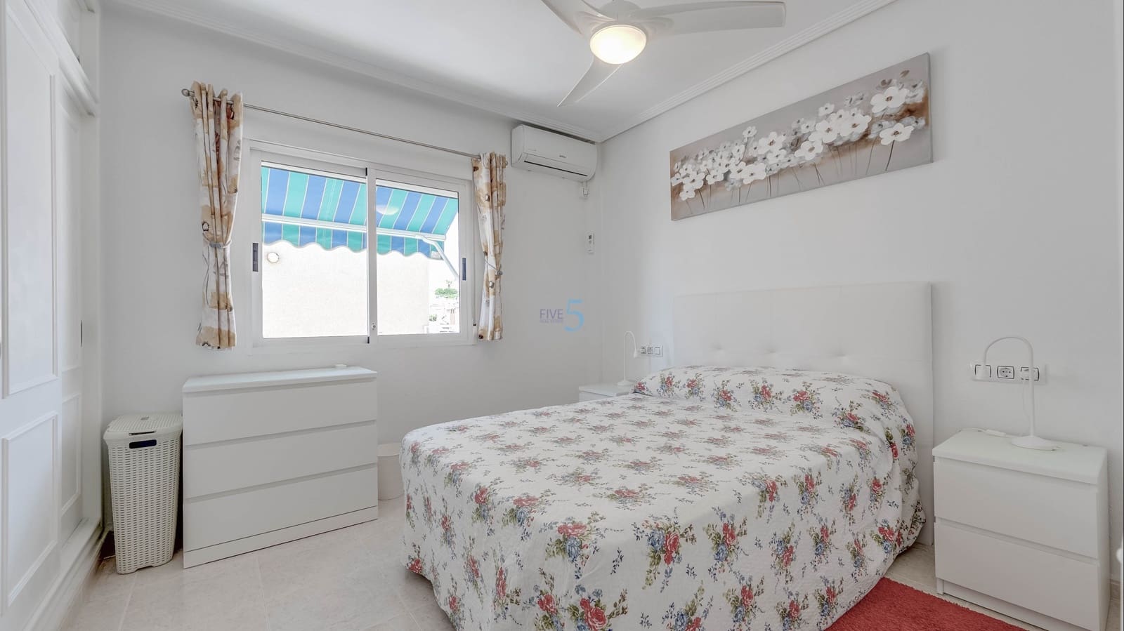 5 sovrum Villa till salu i Villamartin med pool - 269 000 € (Ref: 9819741)
