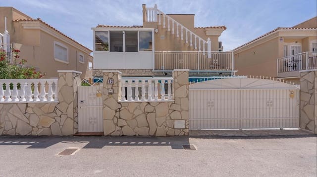 5 sovrum Villa till salu i Villamartin, Orihuela med pool - 269 000 € (Ref: 9819741)