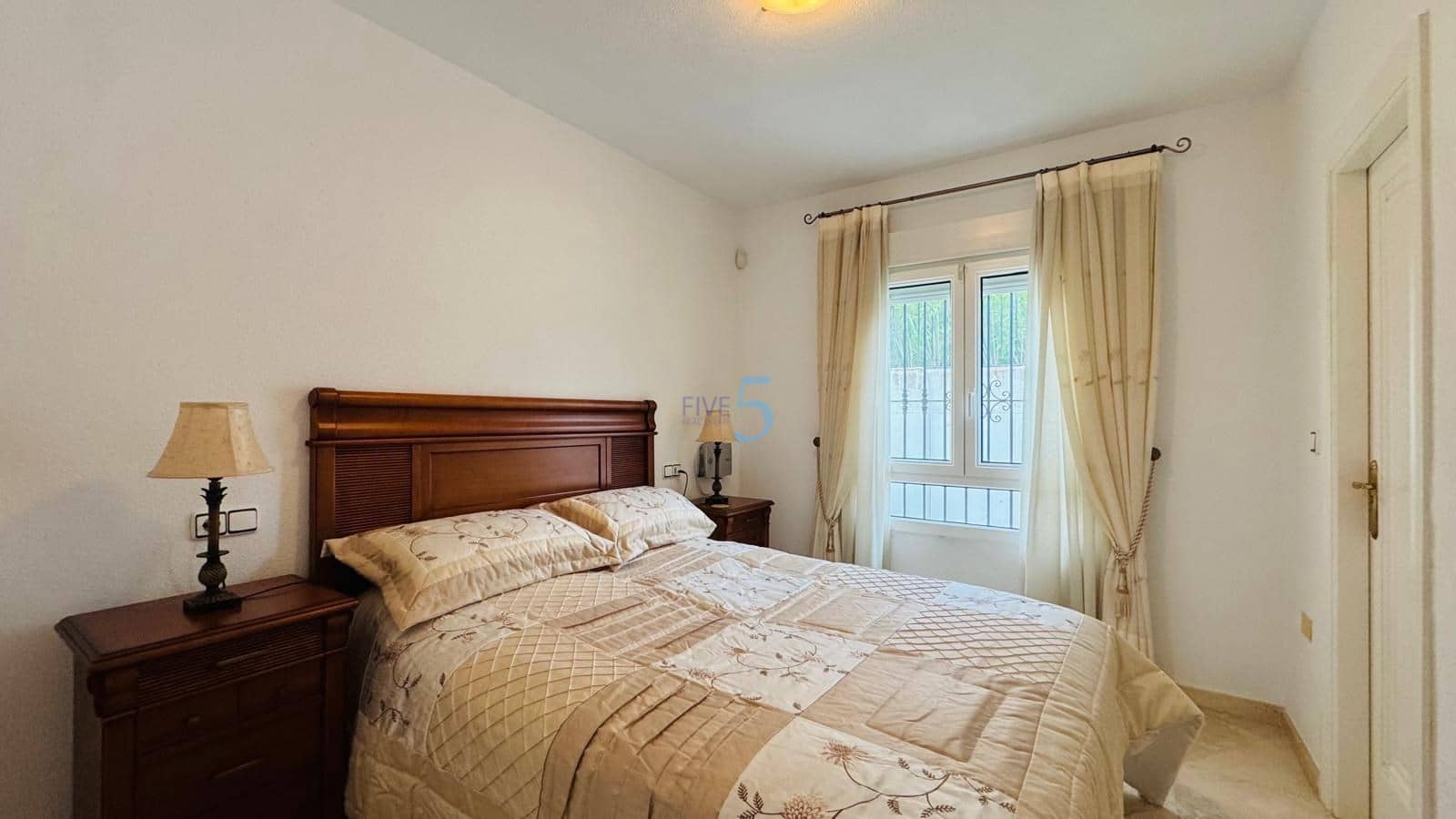 2 Zimmer Apartment zu verkaufen in Las Ramblas Golf mit Pool Garage - 239.000 € (Ref: 9821526)