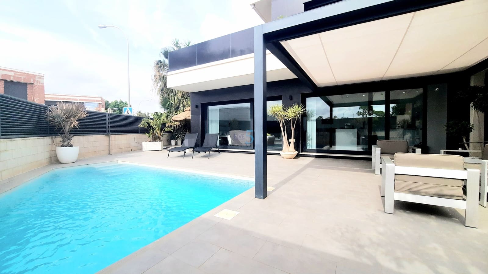 3 bedroom Villa for sale in San Javier with pool garage - € 520,000 (Ref: 9823934)