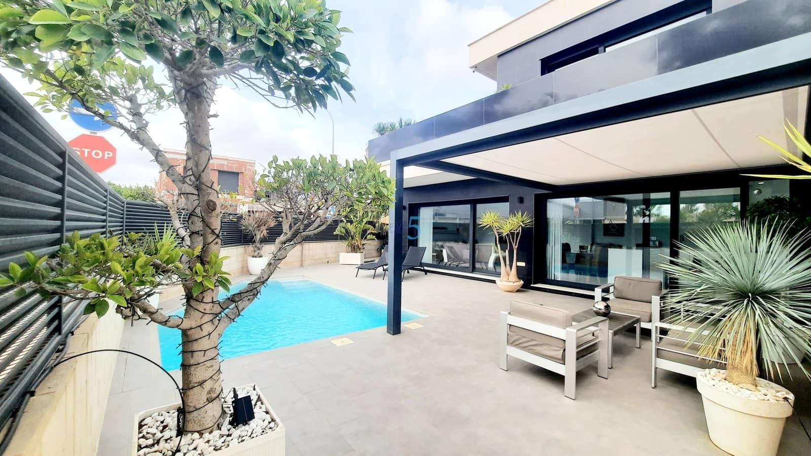 3 bedroom Villa for sale in San Javier with pool garage - € 520,000 (Ref: 9823934)