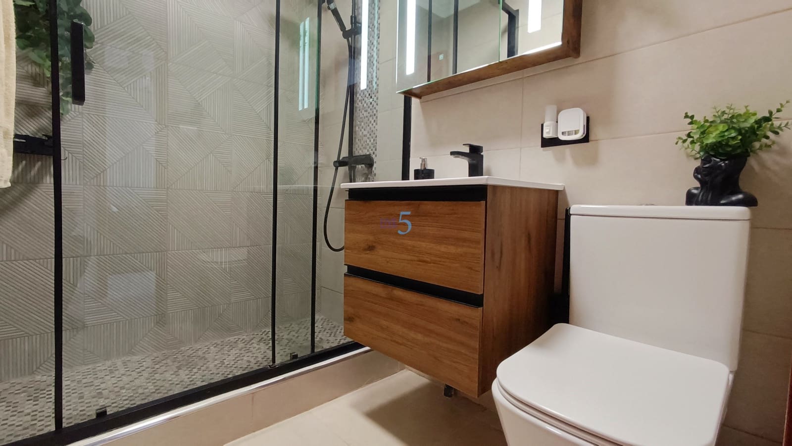 2 Zimmer Bungalow zu verkaufen in Torrevieja - 129.995 € (Ref: 9824079)