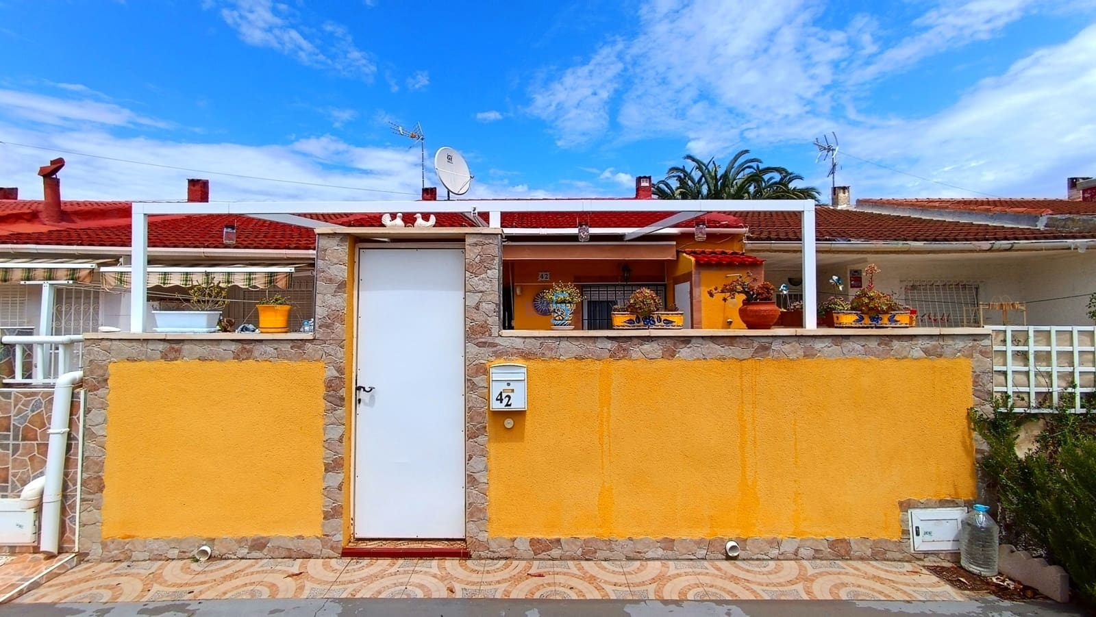 2 Zimmer Bungalow zu verkaufen in Torrevieja - 129.995 € (Ref: 9824079)