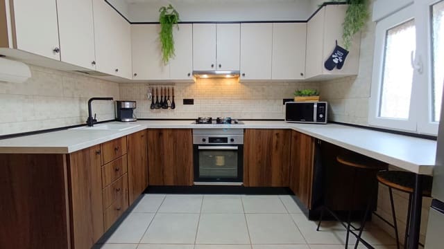 2 Zimmer Bungalow zu verkaufen in Torrevieja - 129.995 € (Ref: 9824079)