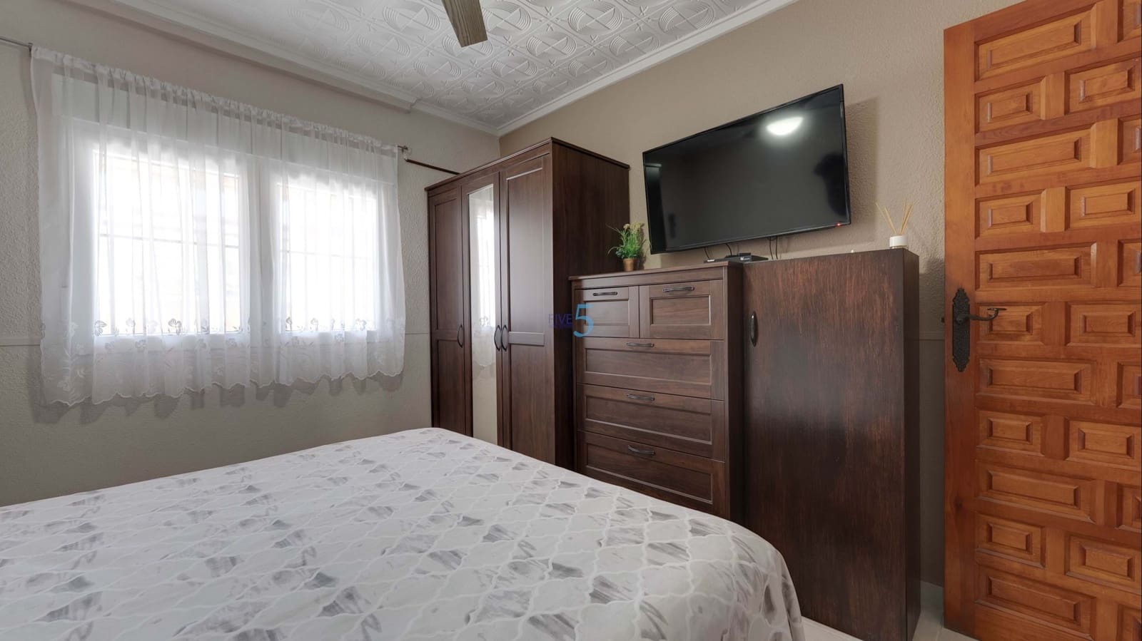2 slaapkamer Bungalow te koop in Torrevieja - € 125.000 (Ref: 9824079)