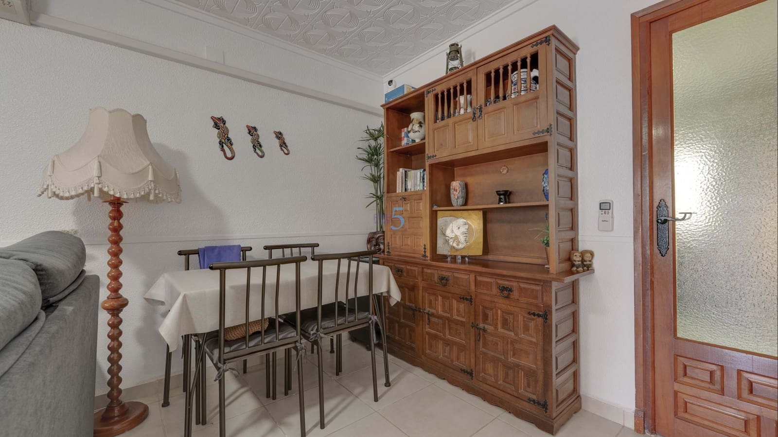 2 slaapkamer Bungalow te koop in Torrevieja - € 125.000 (Ref: 9824079)