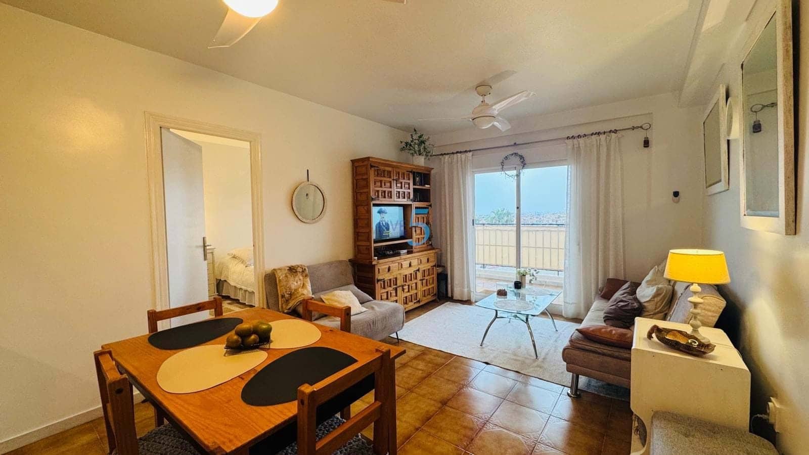 1 soverom Leilighet til salgs i Torrevieja med svømmebasseng - € 129 000 (Ref: 9825824)