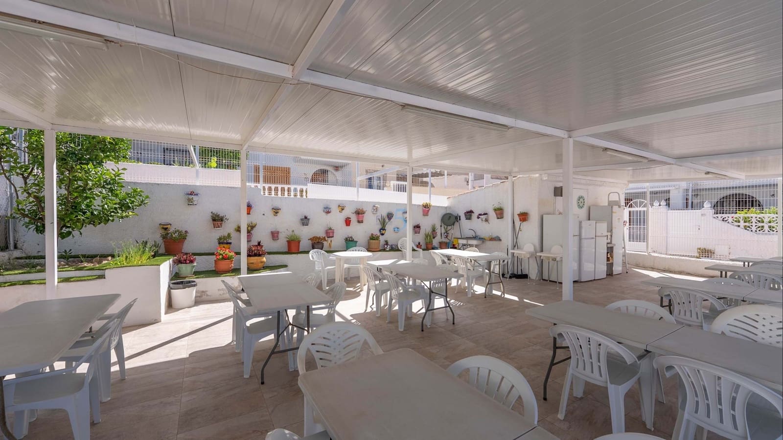 1 sovrum Lägenhet till salu i Torrevieja med pool - 129 000 € (Ref: 9825824)