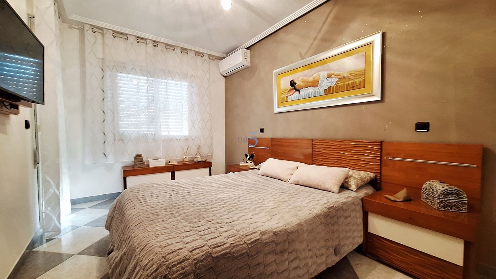 4 soverom Hus til salgs i Los Alcazares med svømmebasseng garasje - € 239 000 (Ref: 9827961)