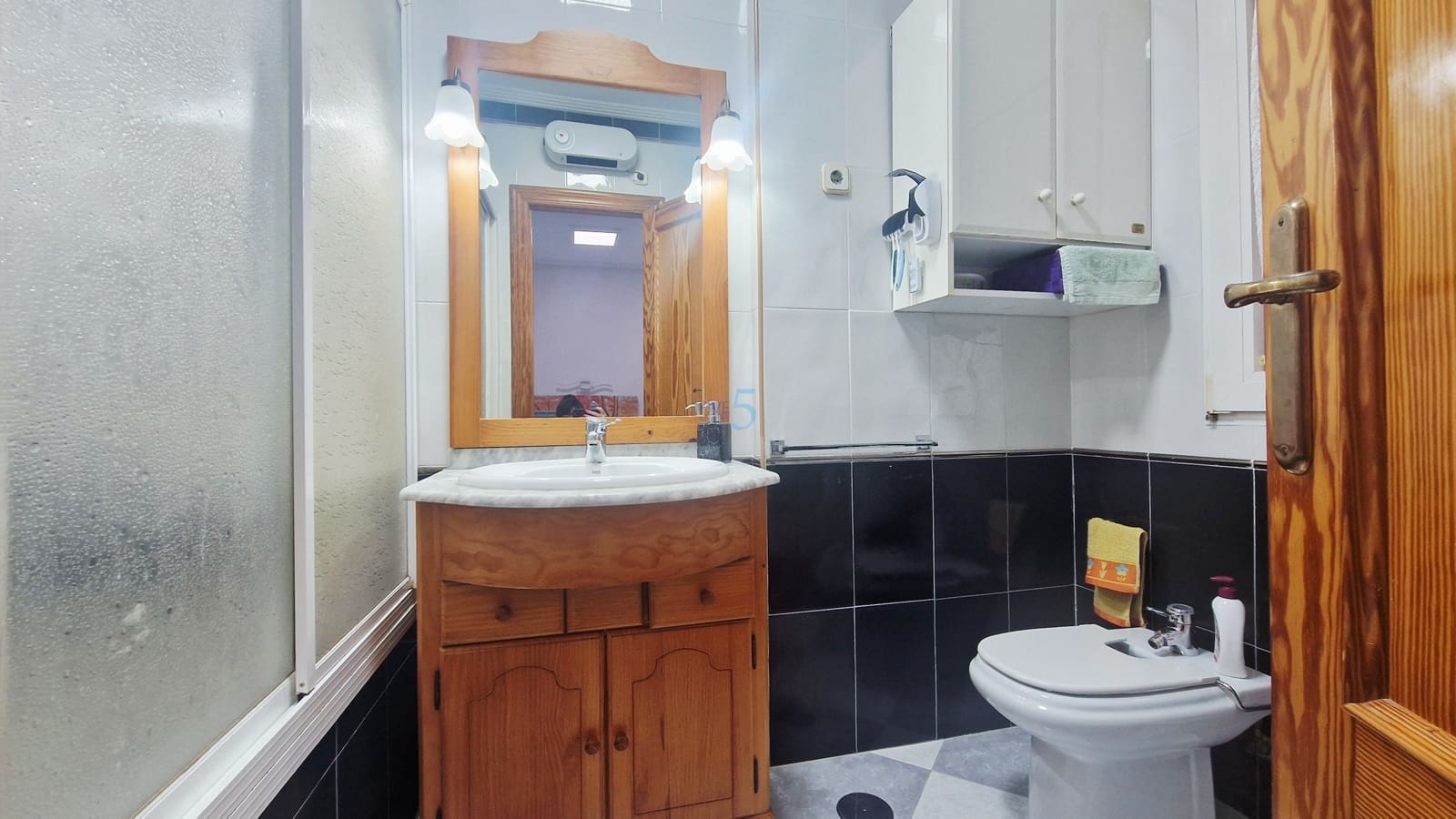 4 soverom Hus til salgs i Los Alcazares med svømmebasseng garasje - € 239 000 (Ref: 9827961)