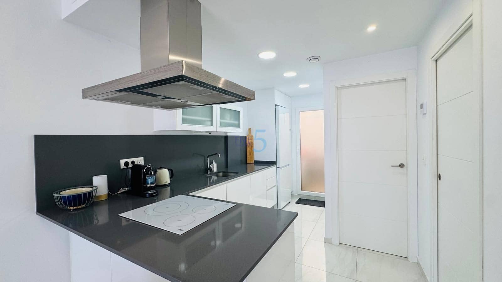 3 bedroom Townhouse for sale in Los Balcones with pool garage - € 300,000 (Ref: 9828040)