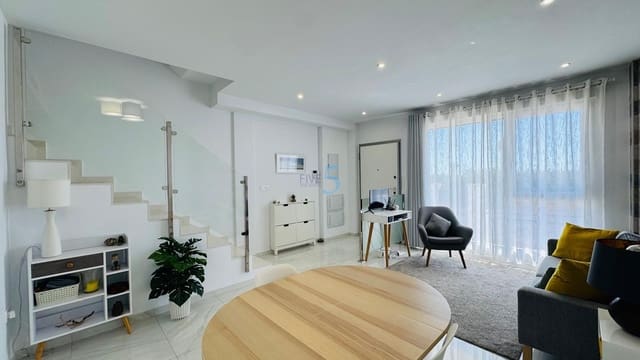 3 soveværelse Byhus til salg i Los Balcones med swimmingpool garage - € 300.000 (Ref: 9828040)