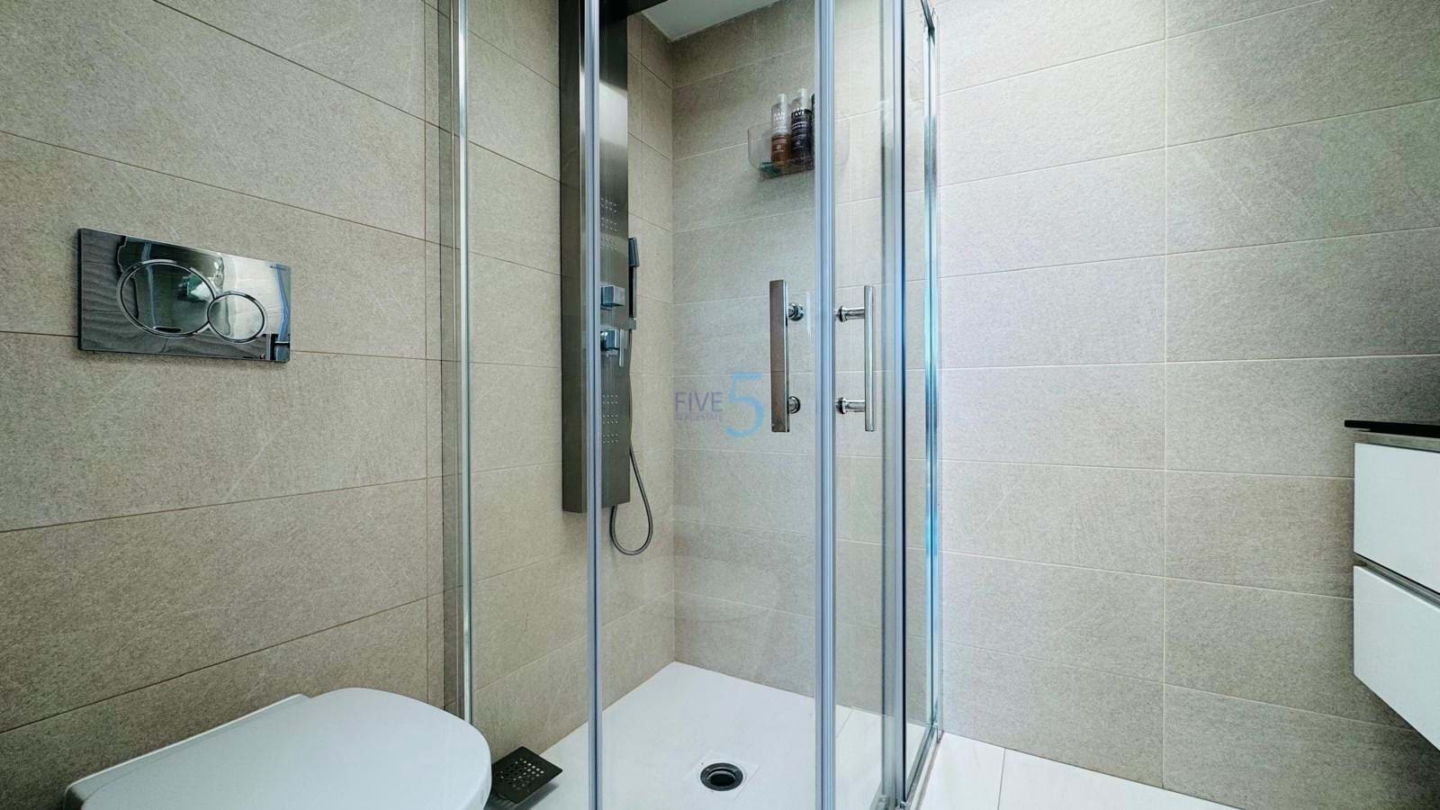 3 bedroom Townhouse for sale in Los Balcones with pool garage - € 300,000 (Ref: 9828040)