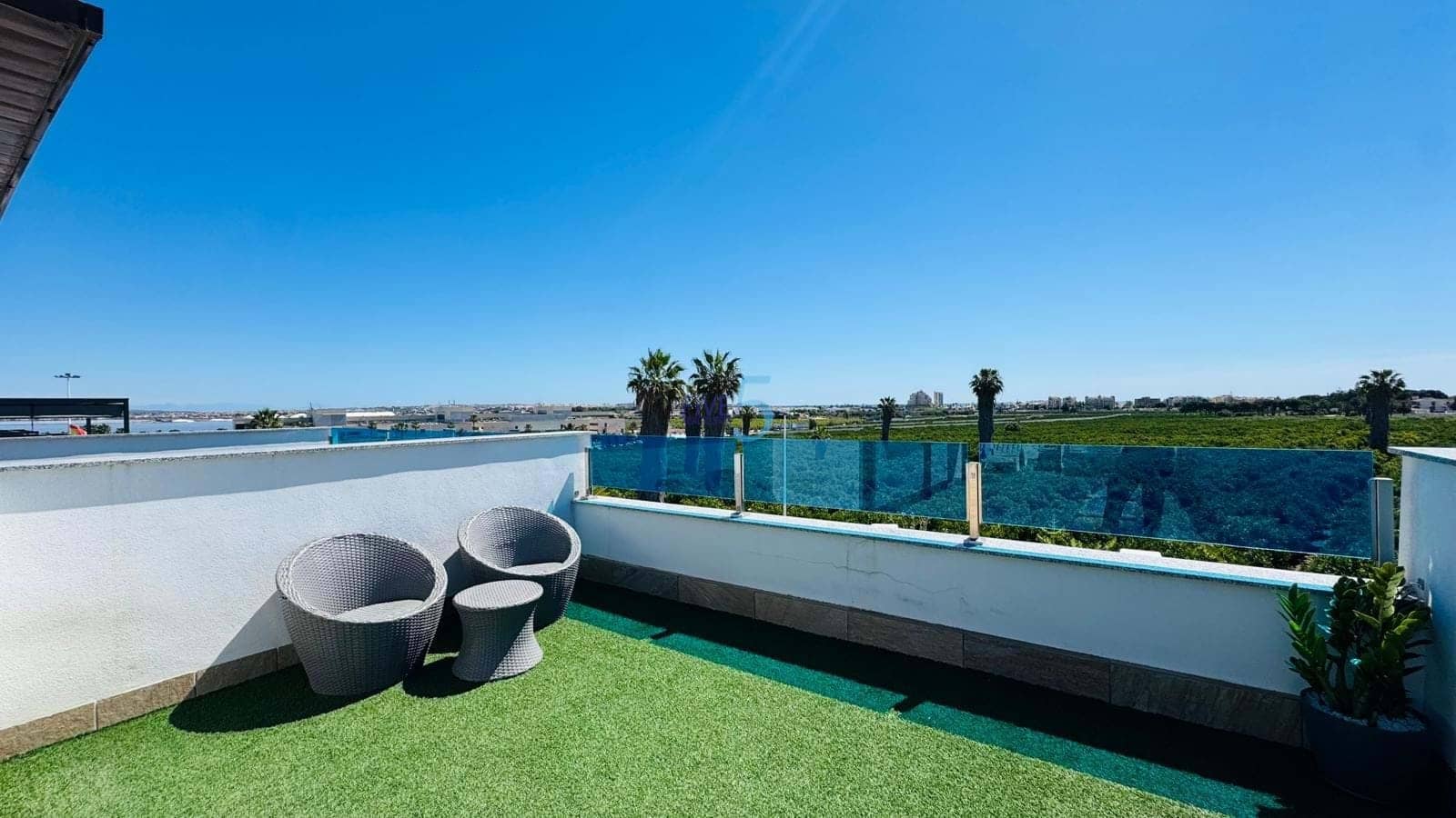 3 bedroom Townhouse for sale in Los Balcones with pool garage - € 300,000 (Ref: 9828040)