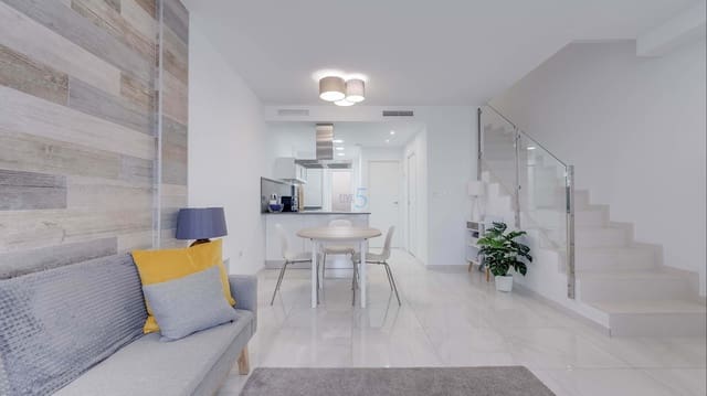 3 sypialnia Dom na sprzedaż w Los Balcones z basenem garażem - 300 000 € (Ref: 9828040)