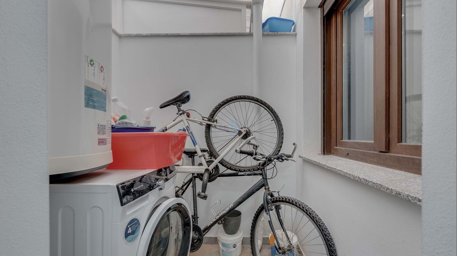 3 bedroom Townhouse for sale in Los Balcones with pool garage - € 300,000 (Ref: 9828040)