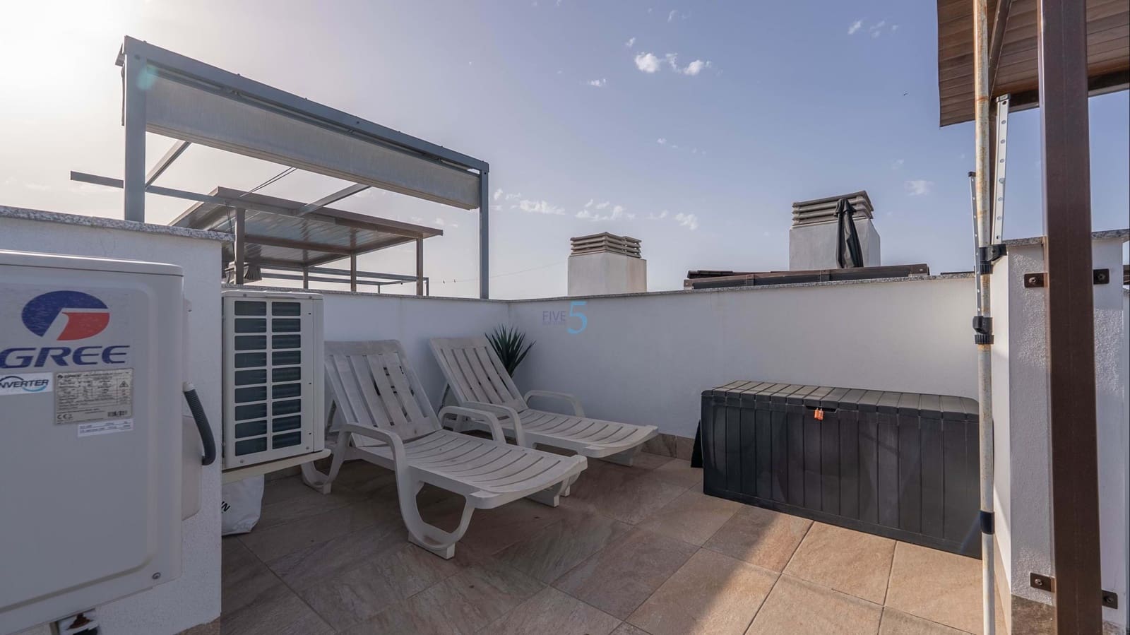 3 bedroom Townhouse for sale in Los Balcones with pool garage - € 300,000 (Ref: 9828040)