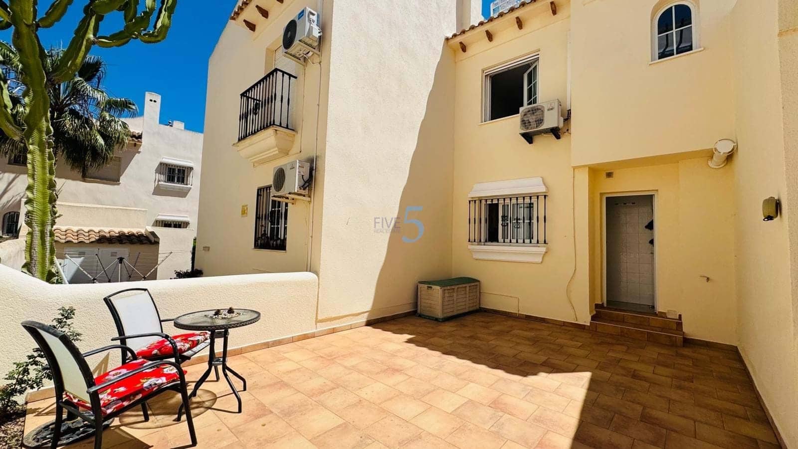 2 soveværelse Byhus til salg i Las Ramblas Golf med swimmingpool - € 234.000 (Ref: 9829612)