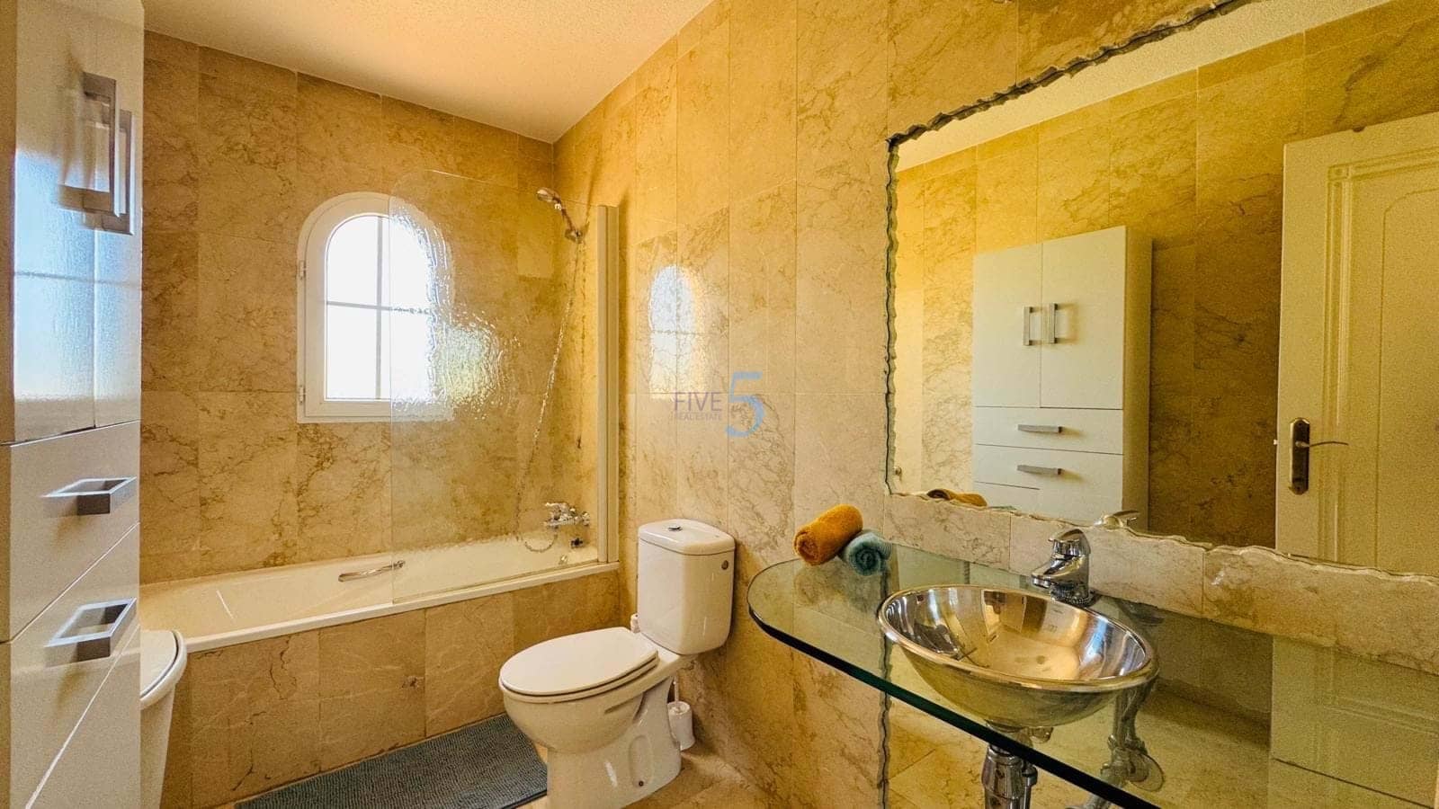 2 soveværelse Byhus til salg i Las Ramblas Golf med swimmingpool - € 234.000 (Ref: 9829612)