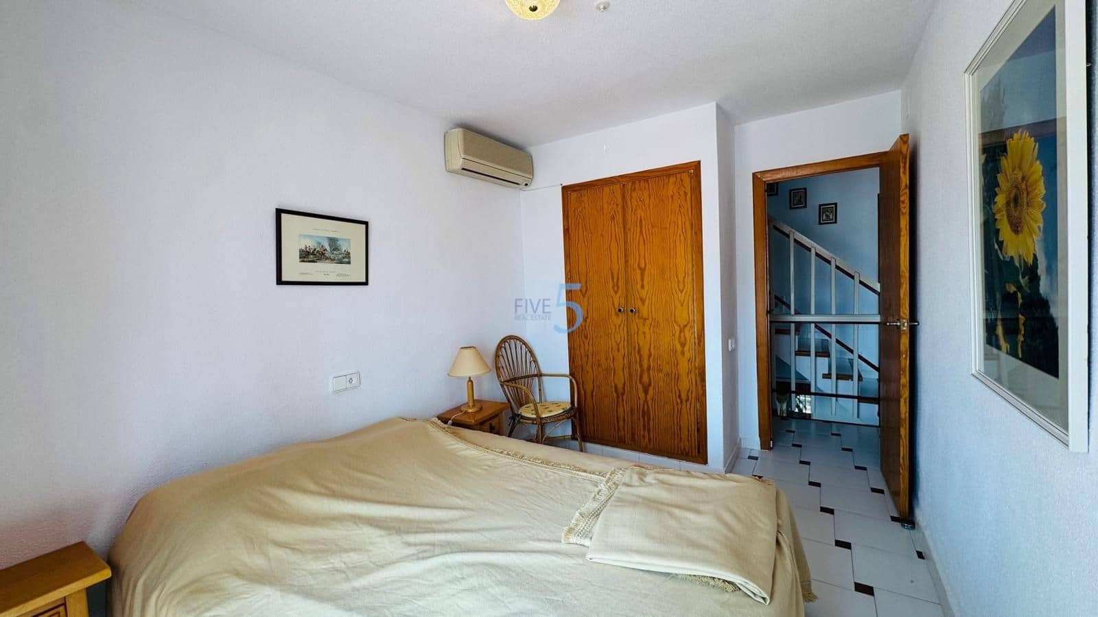 3 camera da letto Casa in vendita in Villamartin con garage - 260.000 € (Rif: 9830318)