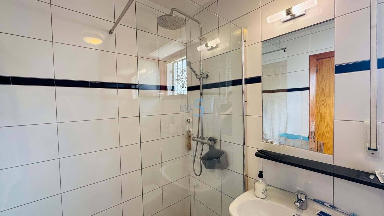 3 camera da letto Casa in vendita in Villamartin con garage - 260.000 € (Rif: 9830318)