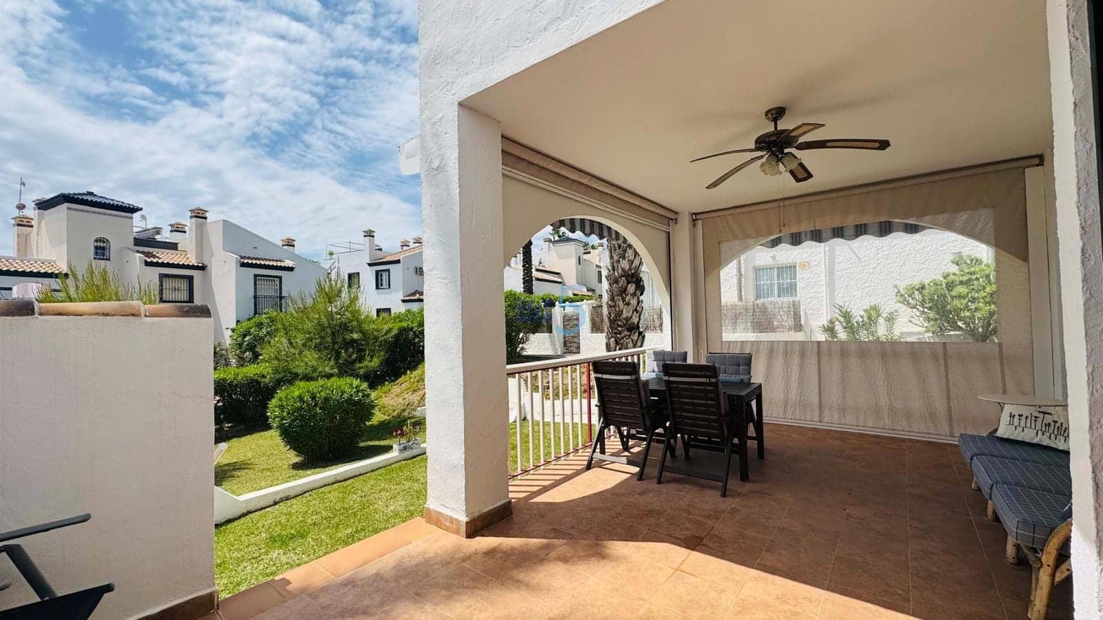 3 camera da letto Casa in vendita in Villamartin con garage - 260.000 € (Rif: 9830318)