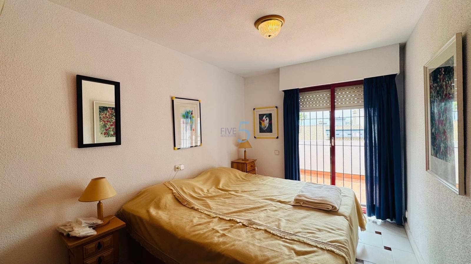 3 camera da letto Casa in vendita in Villamartin con garage - 260.000 € (Rif: 9830318)