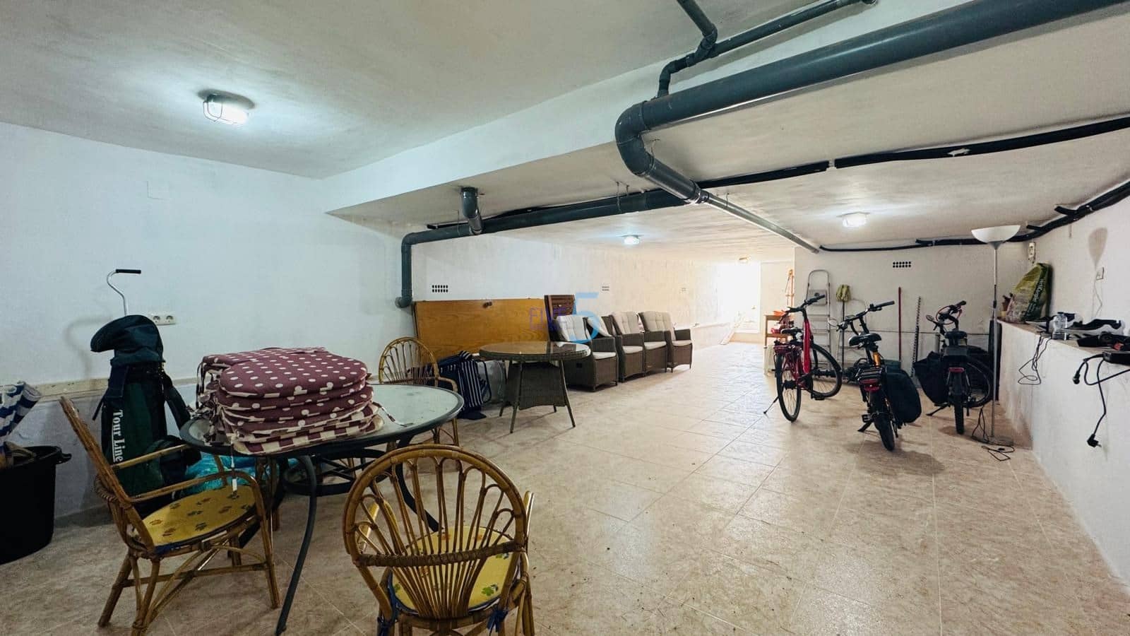 3 camera da letto Casa in vendita in Villamartin con garage - 260.000 € (Rif: 9830318)