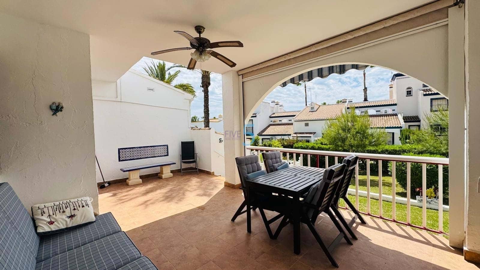 3 camera da letto Casa in vendita in Villamartin con garage - 260.000 € (Rif: 9830318)