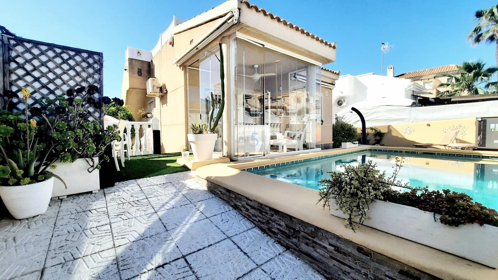 2 bedroom Villa for sale in Pinar de Campoverde with pool - € 259,950 (Ref: 9830319)