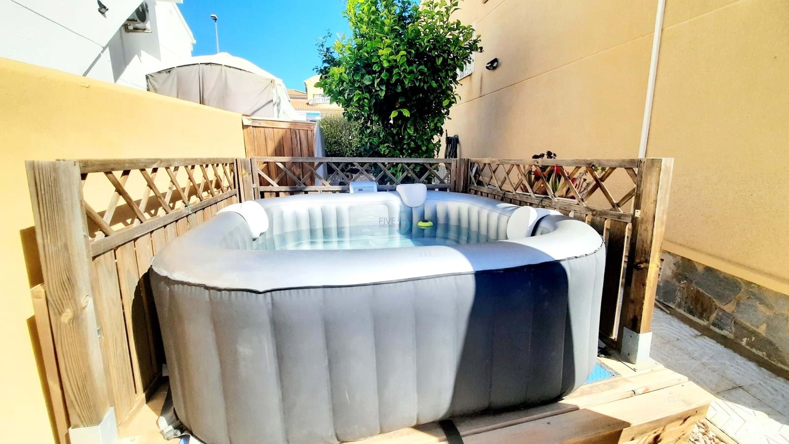 2 bedroom Villa for sale in Pinar de Campoverde with pool - € 259,950 (Ref: 9830319)