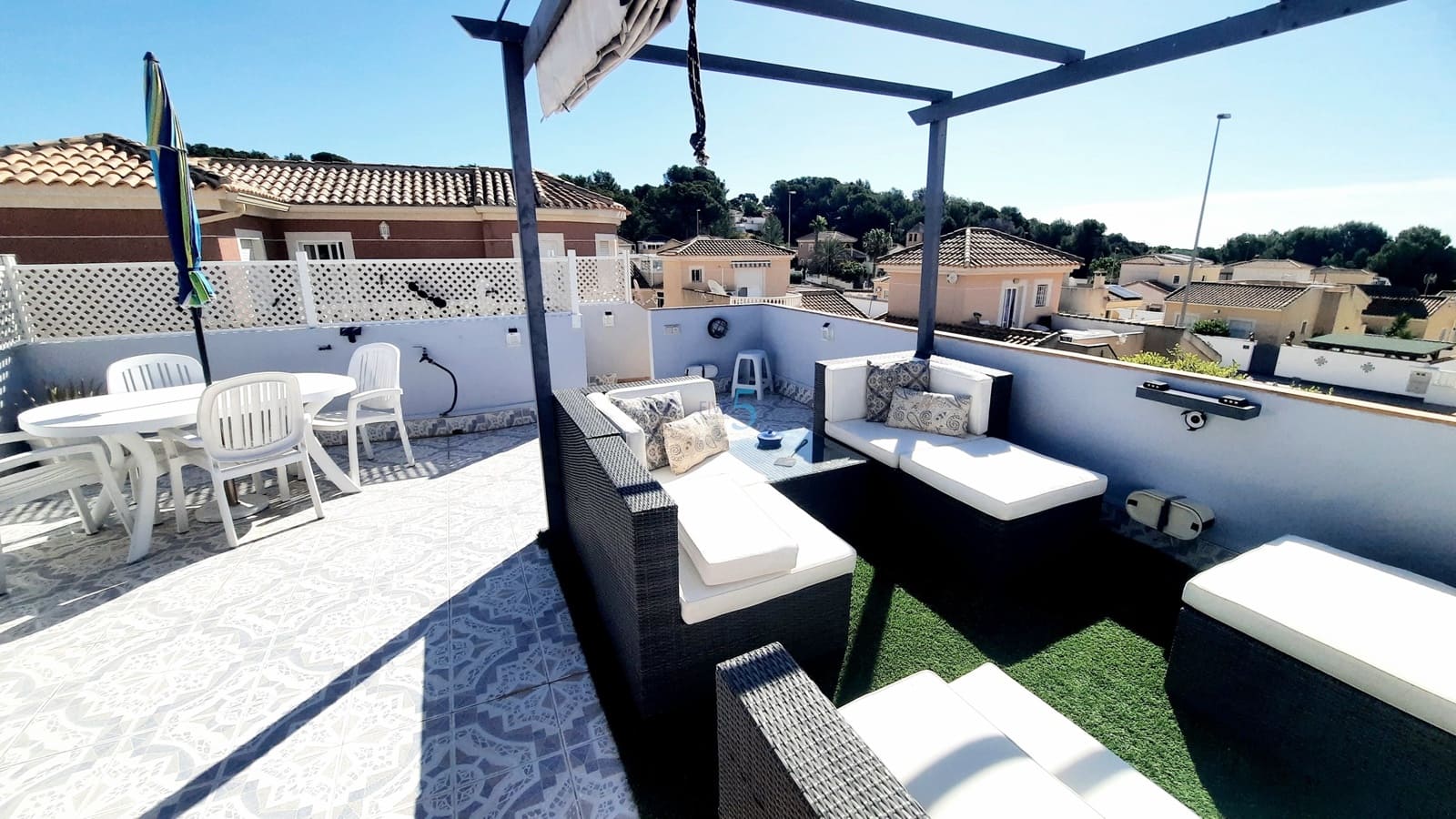 2 bedroom Villa for sale in Pinar de Campoverde with pool - € 259,950 (Ref: 9830319)