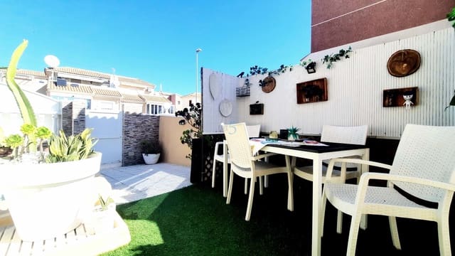 2 slaapkamer Villa te koop in Pinar de Campoverde, Pilar de la Horadada met zwembad - € 259.950 (Ref: 9830319)