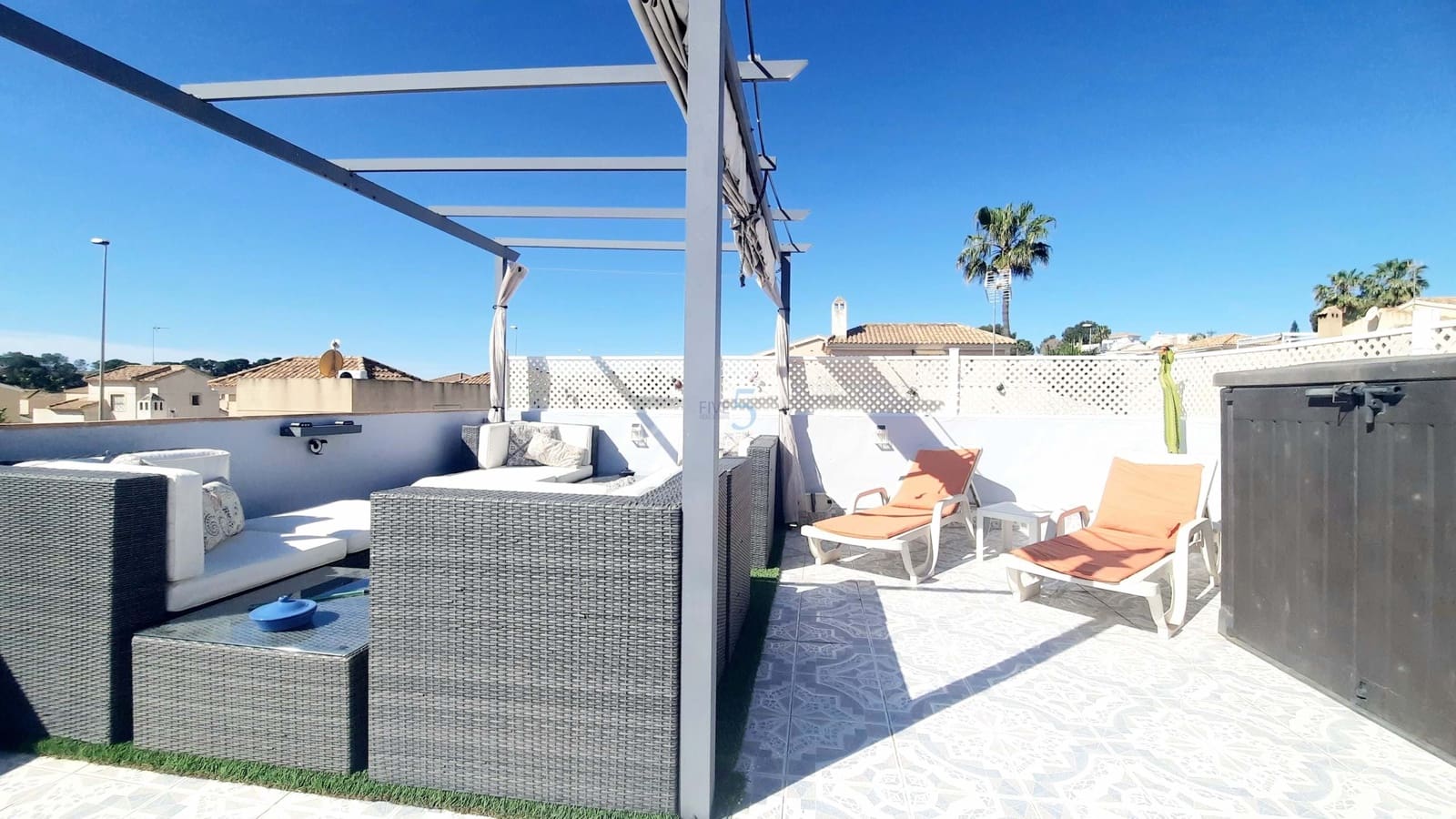 2 bedroom Villa for sale in Pinar de Campoverde with pool - € 259,950 (Ref: 9830319)