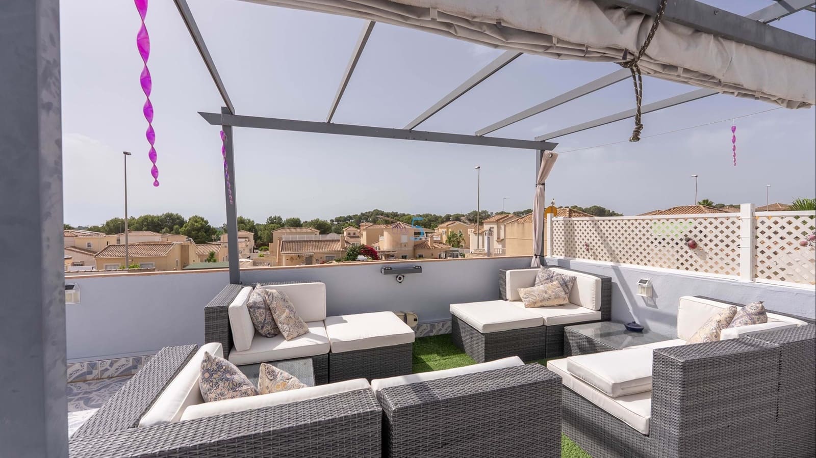 2 soverom Villa til salgs i Pinar de Campoverde med svømmebasseng - € 244 500 (Ref: 9830319)