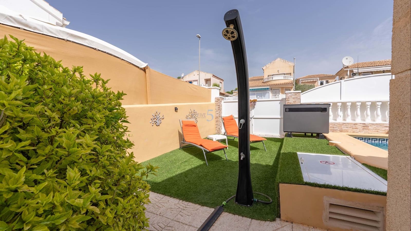 2 soverom Villa til salgs i Pinar de Campoverde med svømmebasseng - € 244 500 (Ref: 9830319)