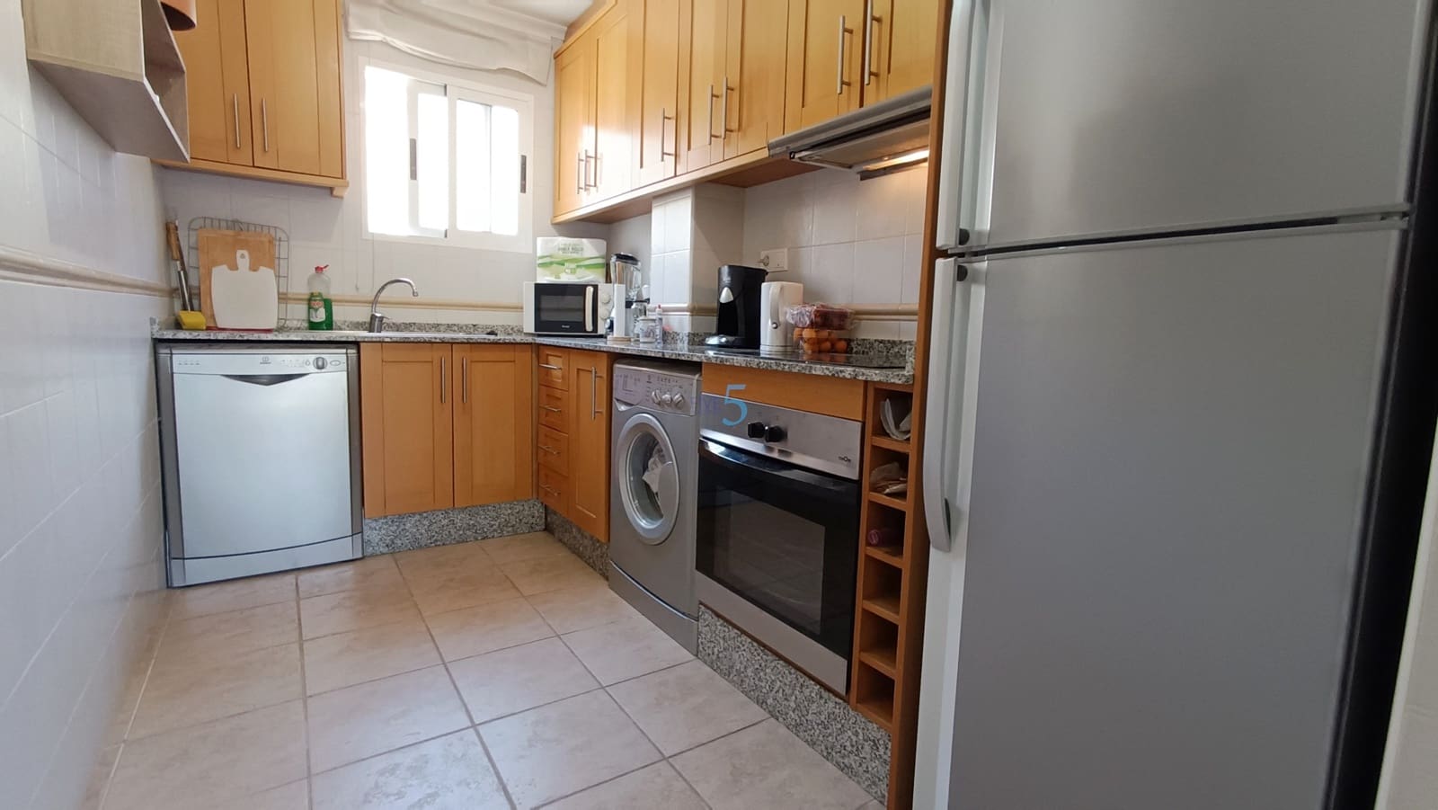 3 soveværelse Lejlighed til salg i Jacarilla med swimmingpool garage - € 145.000 (Ref: 9830322)