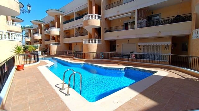 3 soveværelse Lejlighed til salg i Jacarilla med swimmingpool garage - € 145.000 (Ref: 9830322)