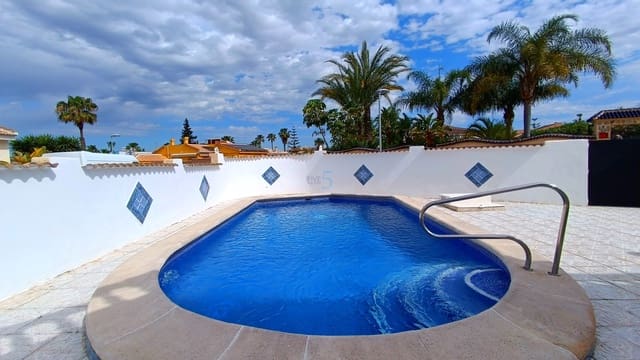 2 soveværelse Villa til salg i Benijófar med swimmingpool garage - € 275.000 (Ref: 9830398)