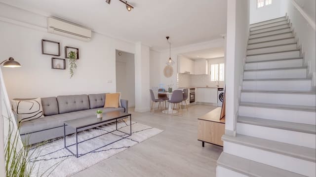 2 soveværelse Lejlighed til salg i Villamartin, Orihuela med swimmingpool garage - € 189.000 (Ref: 9830472)