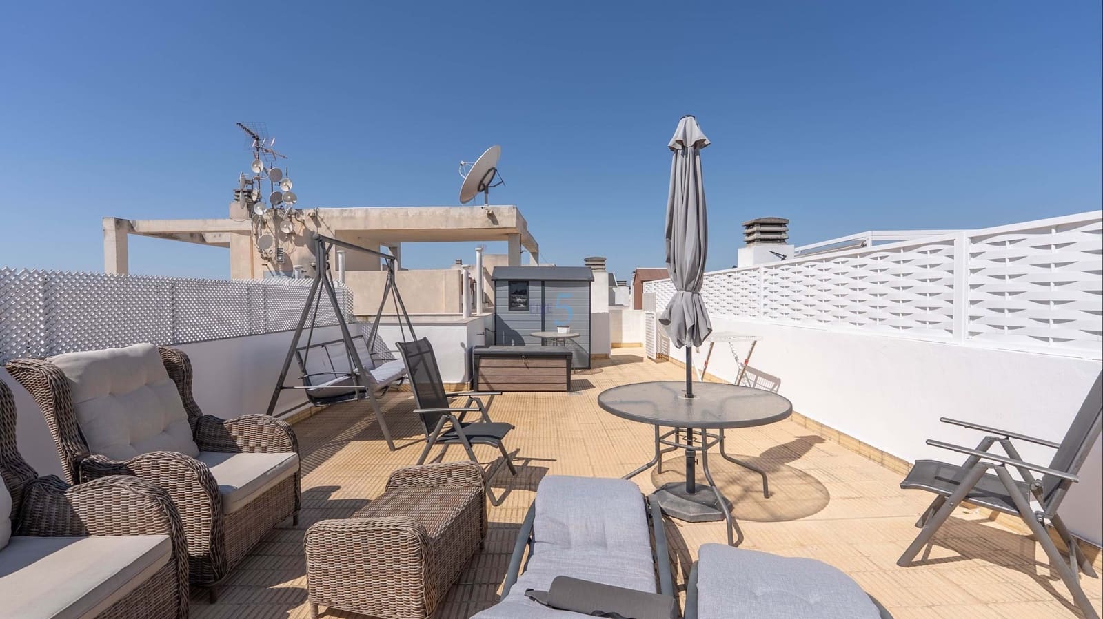 2 soveværelse Lejlighed til salg i Almoradi med swimmingpool - € 115.000 (Ref: 9832054)