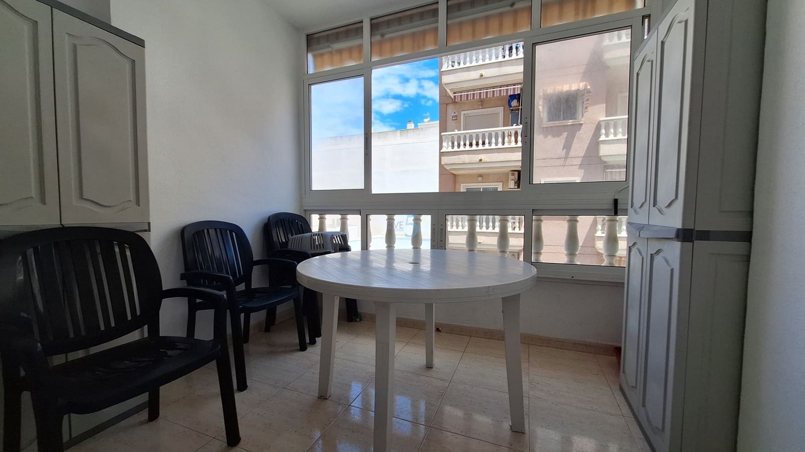 1 soverom Leilighet til salgs i Torrevieja - € 147 000 (Ref: 9832921)