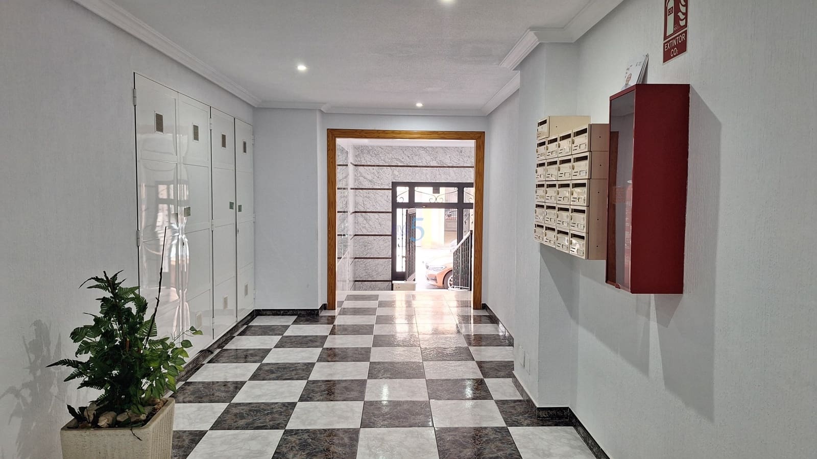 1 soverom Leilighet til salgs i Torrevieja - € 147 000 (Ref: 9832921)